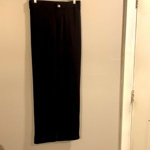NWT Skinny pants. Black Cotton/Spandex size 26